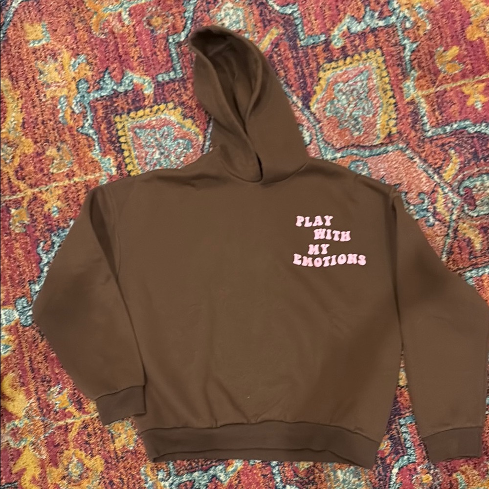 Edikted Play with My Emotions - Brown Hoodie with Pink Text